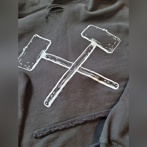 'No Luck' Crop Hoodie by The Drive - Picture 2 of 6